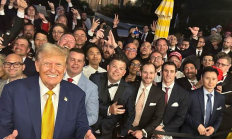 特朗普“蹭”上加密圈：買4653美元NFT即可參與晚宴 相關(guān)MEME幣飛漲